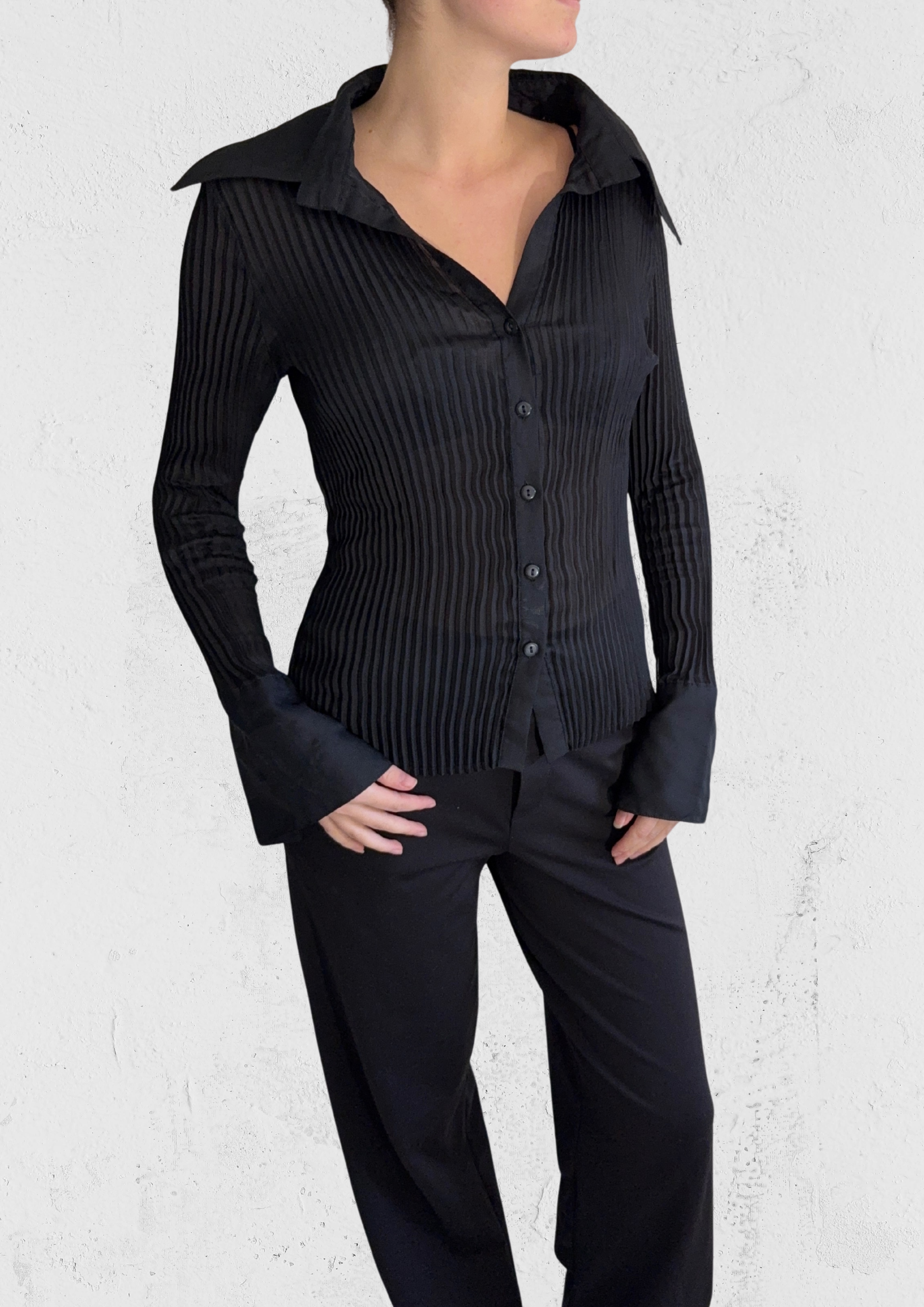 Rufflete skjorte - størrelse S/M