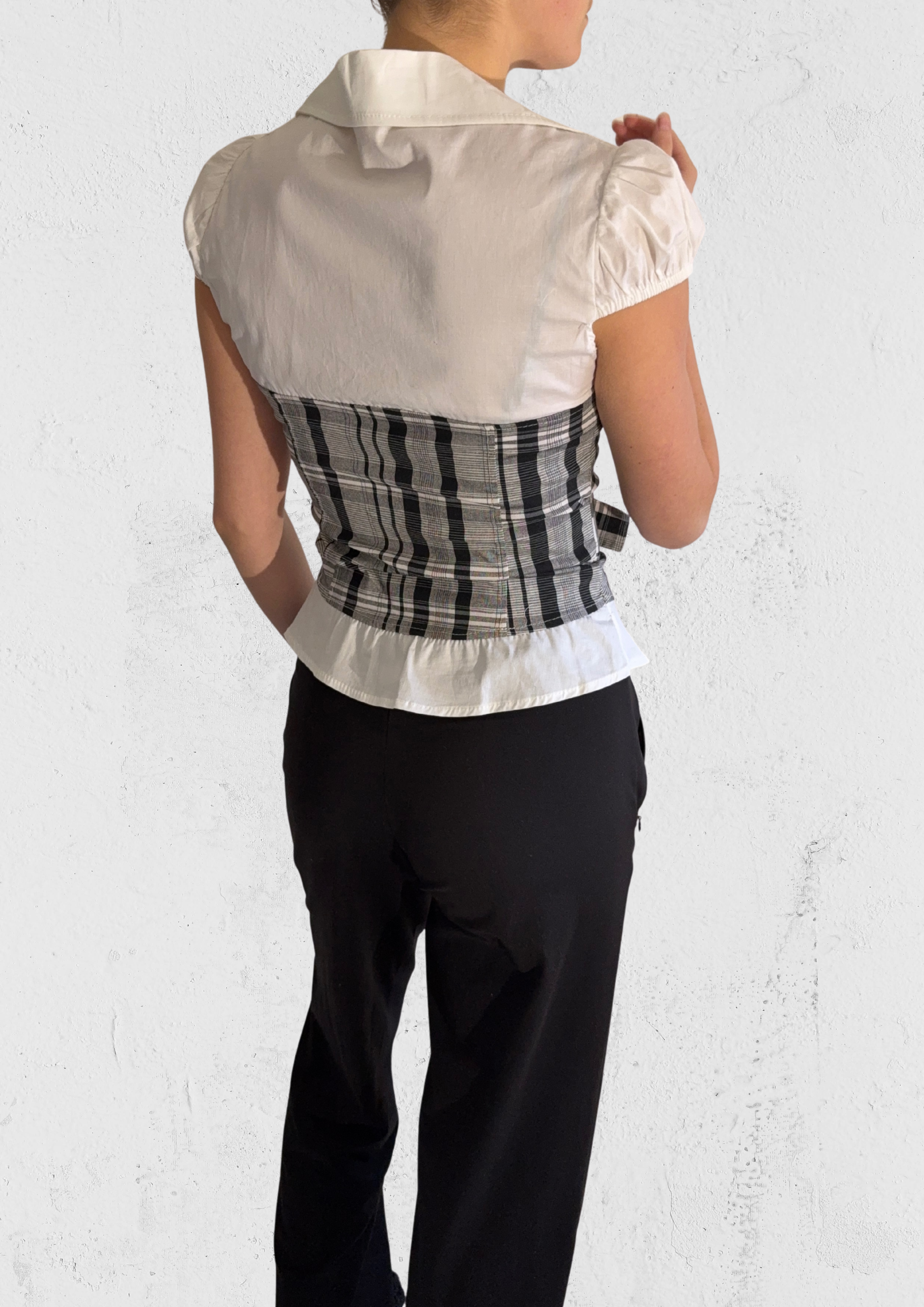 Kortermet skjorte - størrelse S/M