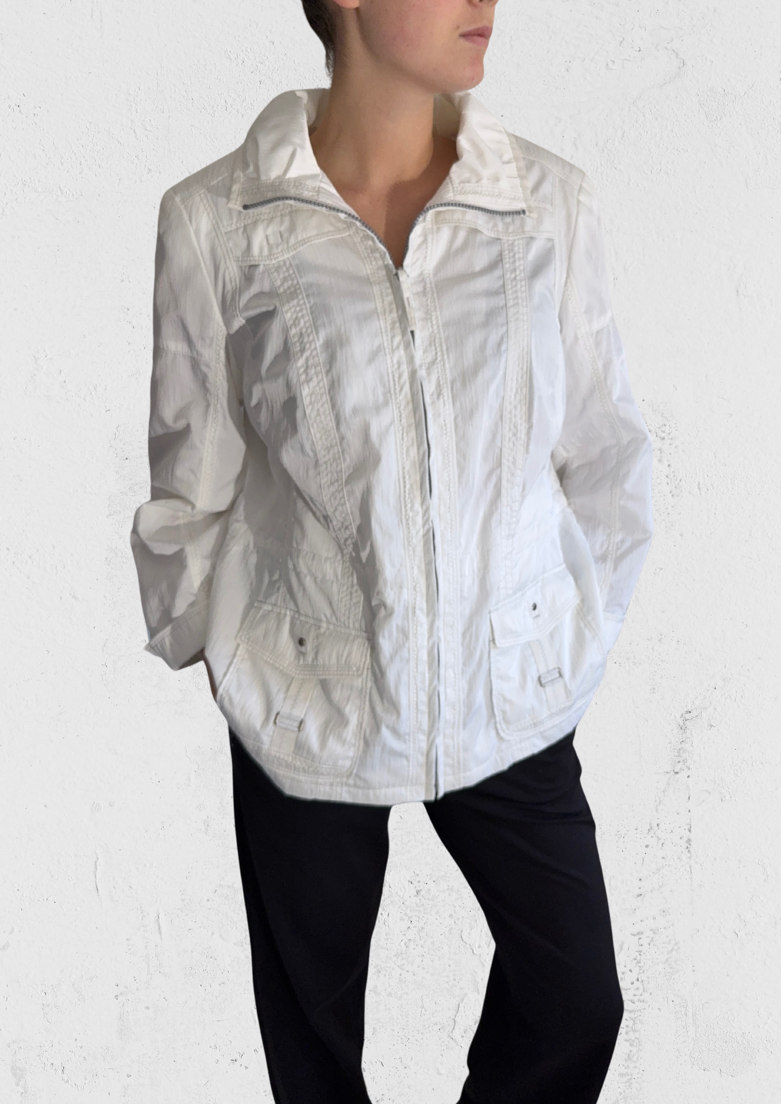 Jakke - størrelse M/L