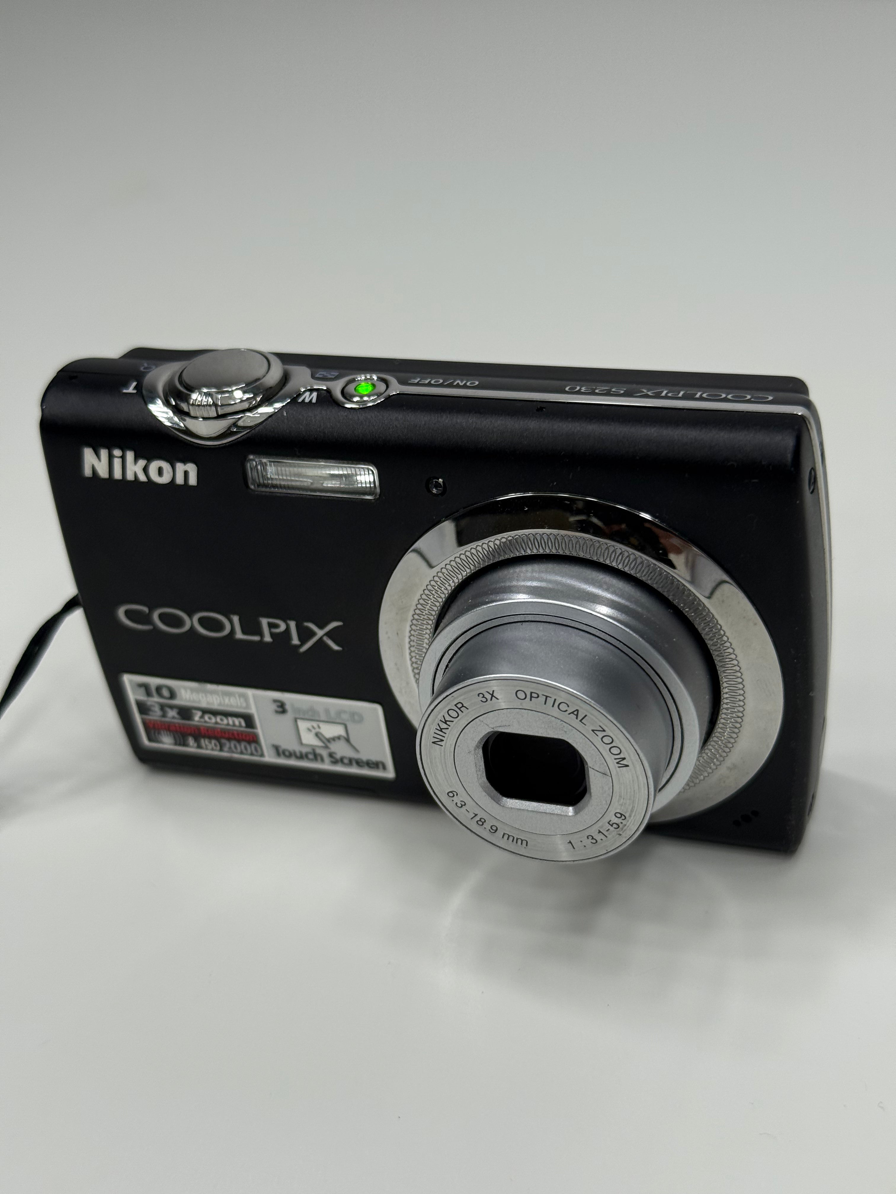 Nikon Coolpix S230